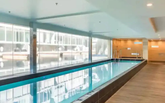 Wynyard Viaduct Harbour 2BR+Parking: Zodiak Stays