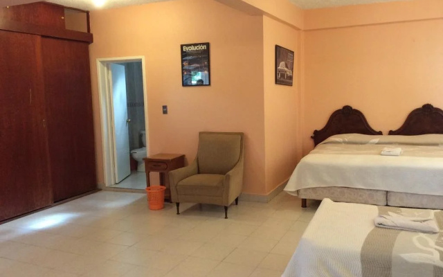 Hotel Maris