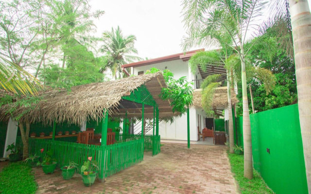 Sudu Yala Safari Hostel