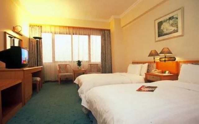 Golden Lake Guang Dong Hotel