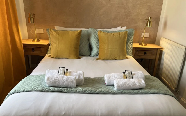 St Cuthbert St Royal Suites