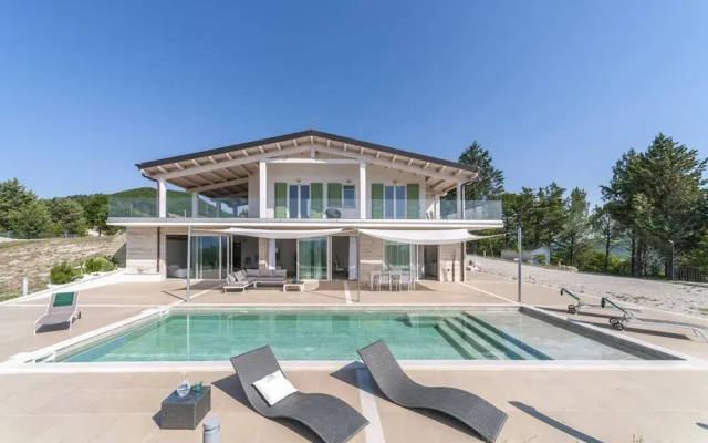 Villa Montefalcone 8 by Marche Holiday Villas