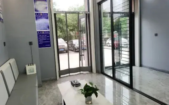 Fengshe Hotel (Hohhot Fengzhou Road Wanda Plaza)