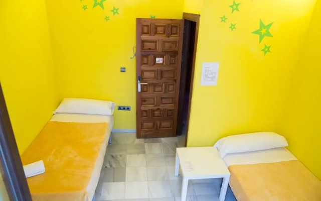 White Nest Hostel