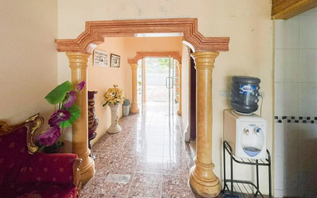 Hotel Harapan Isyes by OYO Rooms
