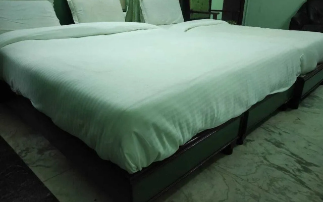 Hotel Green Palace
