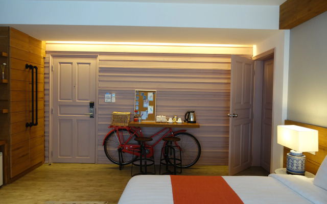 Nandha Hotel