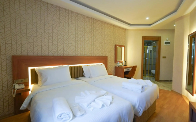 Uğurlu Hotel