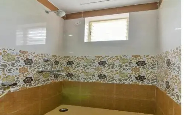 Swarnam By OYO Rooms