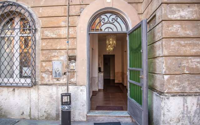 Отель Villa Vaticana вид на фасад