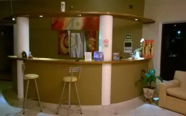 Brisas de Oro Hotel y Cabañas