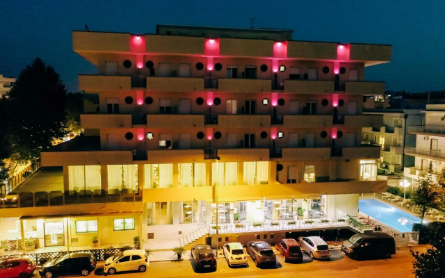 Hotel Beverly