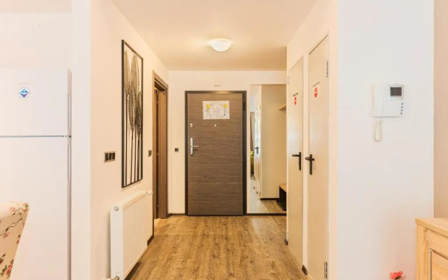Fabulous Views Silver Mountain 3 Rooms Apartment