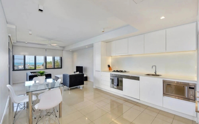 Waterfront Apartment 6208
