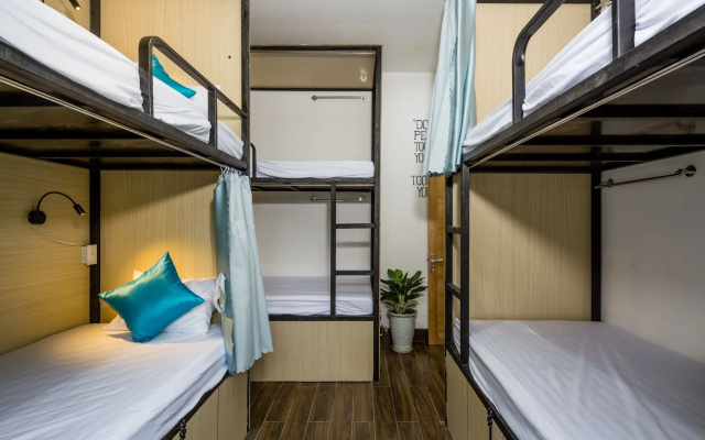 Fedora Hostel