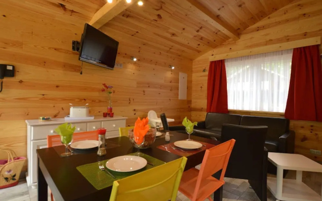 A Chalet for Re-energising in Peace, not far From Durbuy