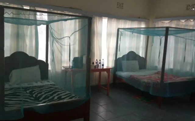 Chariot County Hotel