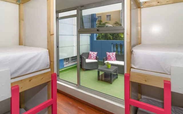 La Fabrica Urban Hostel