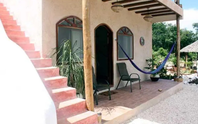 Parador Turistico Xaman Ek