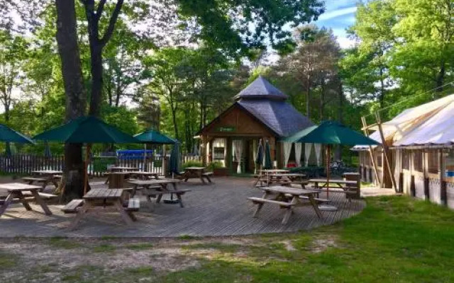 Camping Huttopia Lac De Sille