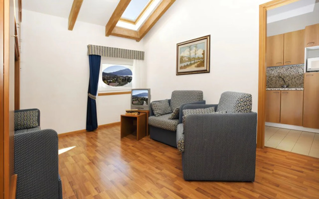 Aparthotel Englovacanze