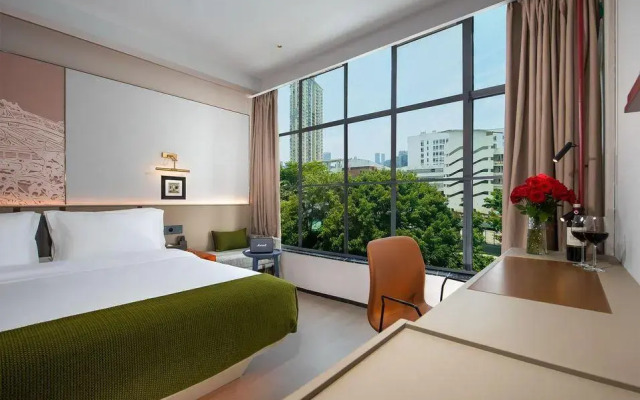 Bay Joy International Hotel