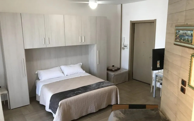 B&B Regal Home