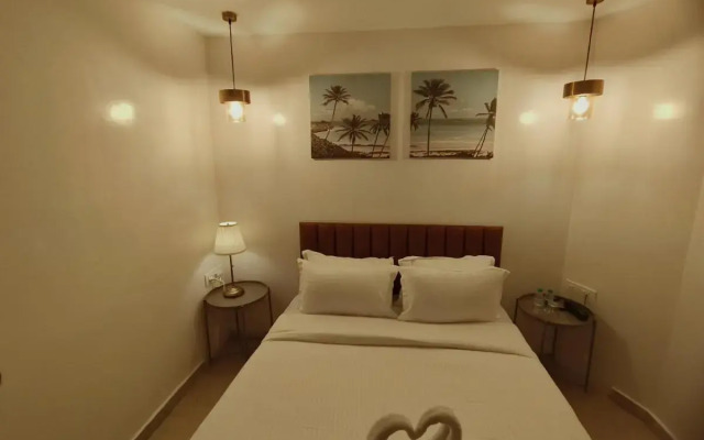The Majlis Hotel - Near Taj Hotel Colaba