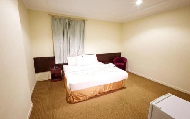 Al Zaereen Hotel 2