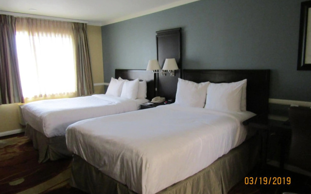 Clarion Inn Near China Lake Naval Station