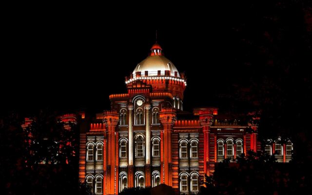 Vizyon City Hotel вид на фасад