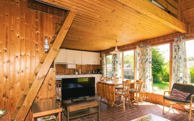 6 Person Holiday Home in Store Fuglede-by Traum