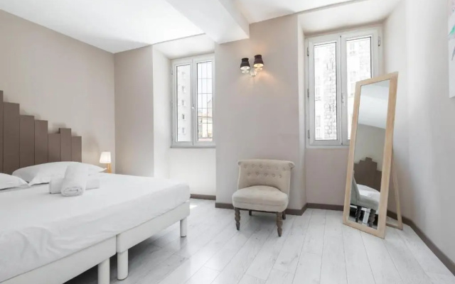Amazing 3 Bdrs And Garden Place du Pin Parking !