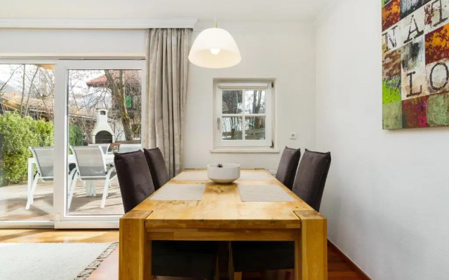 Kitz-Heart Apartments by Alpine Host Helpers