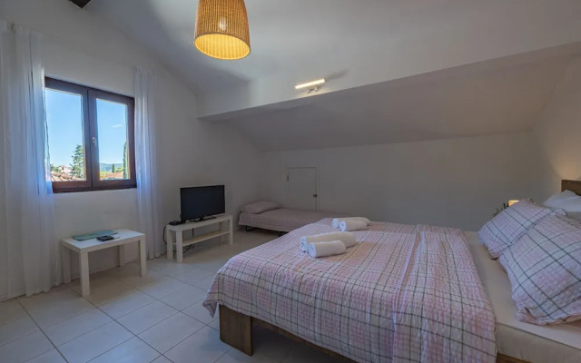 Apartments Iskra