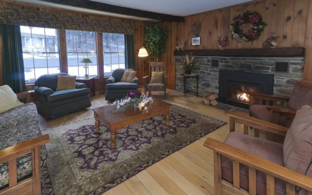 Tucker Hill Lodge
