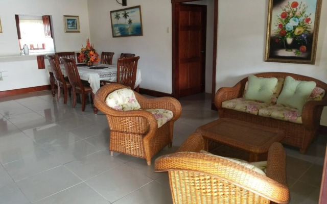 Tropi Isle villa