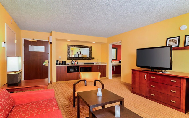 Courtyard by Marriott Frederick