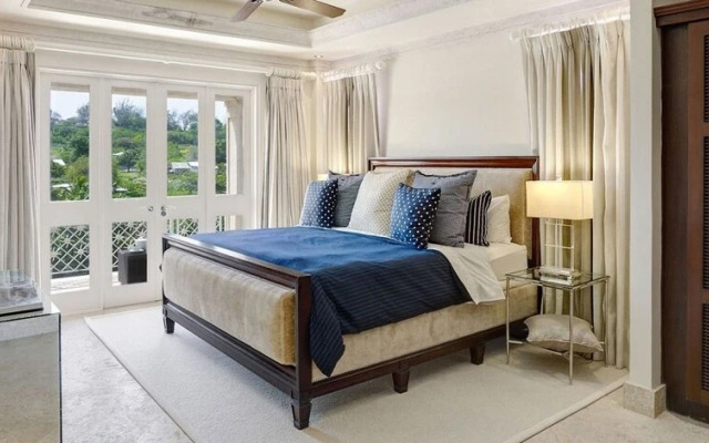 Smugglers Cove by Blue Sky Luxury