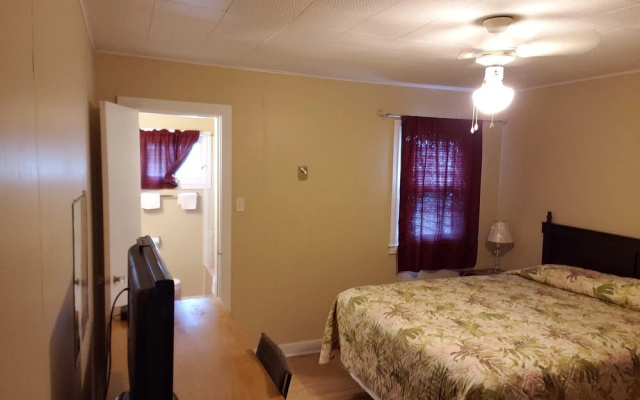 Cookes Motel