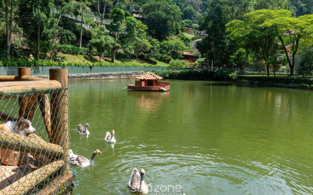 Confortável Casa Triplex Em Petrópolis Rbg0808