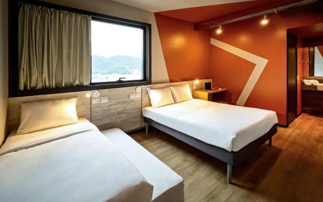 Ibis budget Camboriú