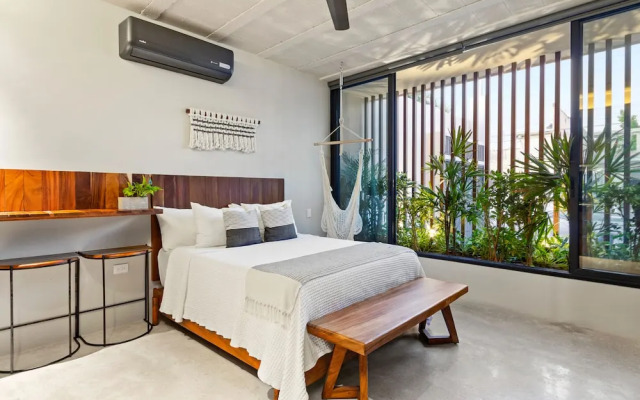 Searena Boutique Condos - Adults Only