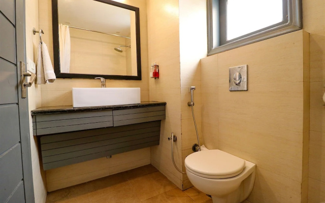 FabHotel Majestic JPM