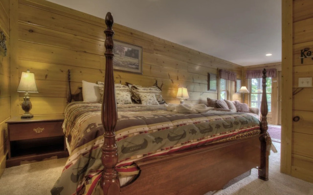 The Nutty Nook  287 - Two Bedroom Cabin