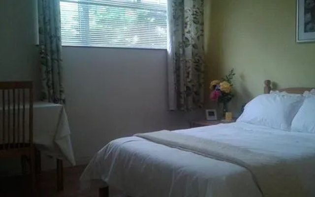 Valerie Camb B&B