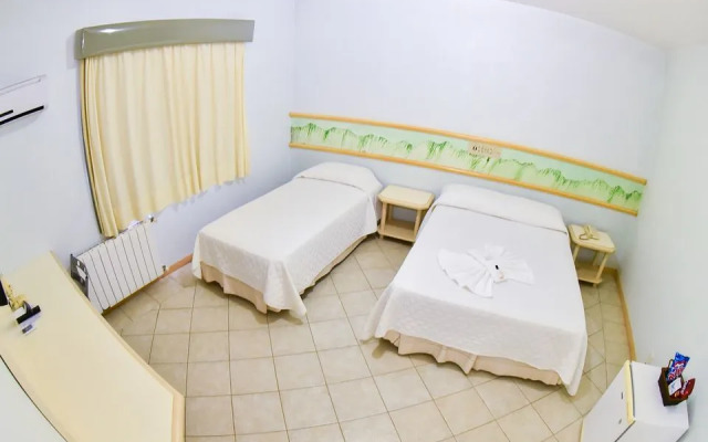 Center Hotel