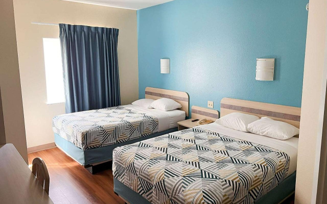 Americas Best Value Inn Kingdom City