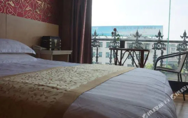 Huangting Business Hotel (Yangzhou Slender West Lake)