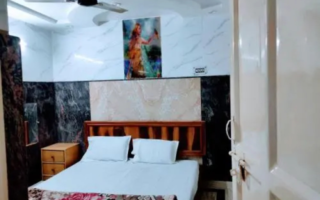 Sharda Hotel